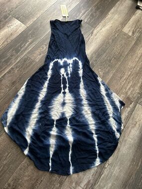 Tie-Dye Navy and White Sleeveless High Low Sundress - Size Small.  J3